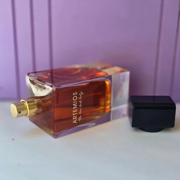 عطر زنانه دولچه گابانا د اونلی وان (Dolce & Gabbana The Only One) ۱۰۰ میل از برند آرتمیوس