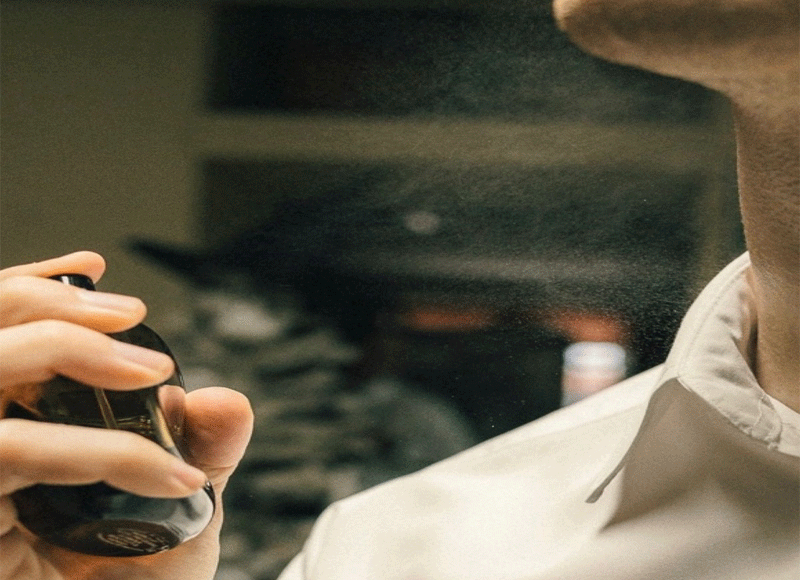 ماندگاری-عطر-آکوا-مارین