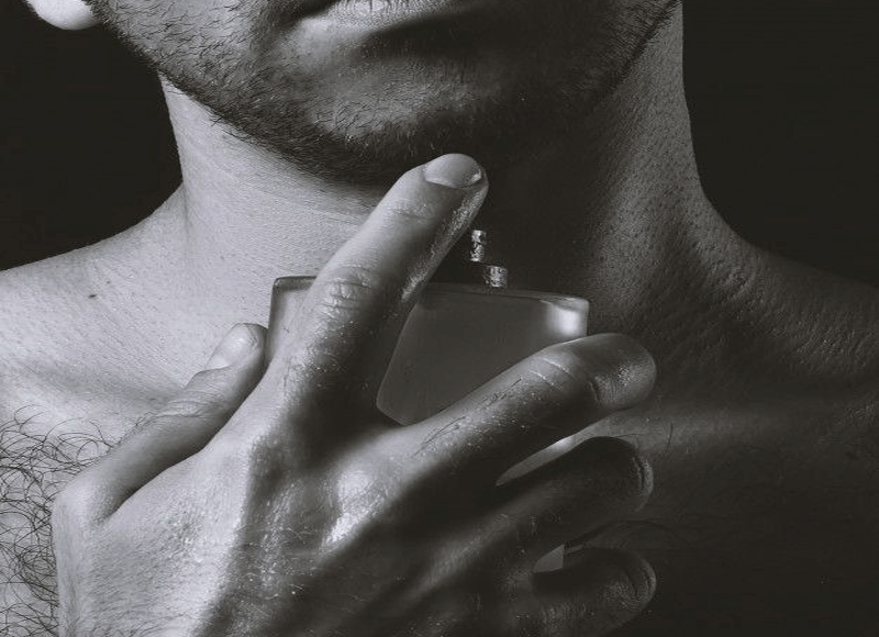 مکان-عطر-اونتوس-اینتنس