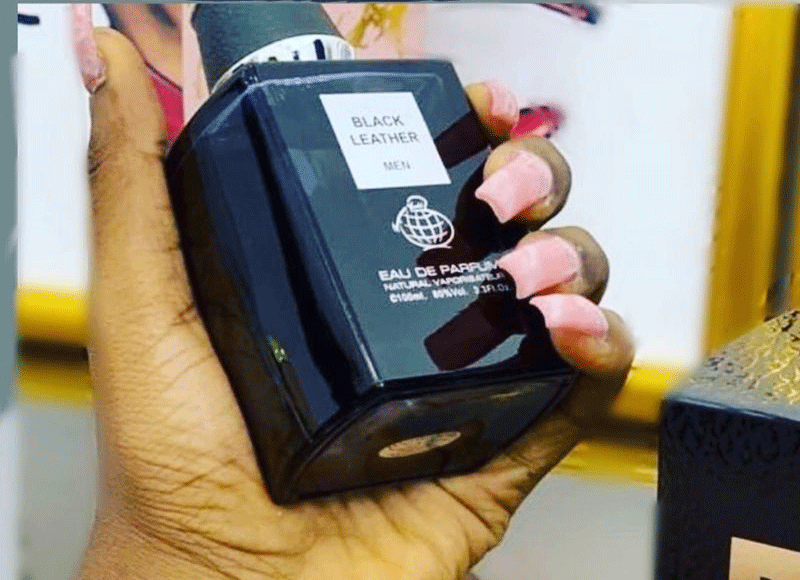 طبع-عطر-ادکلن مردانه بلک لِدِر با اسپری