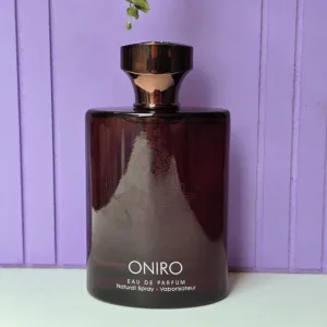 عطر مردانه اونیرو سفید همراه با اسپری فرگرانس 100میل