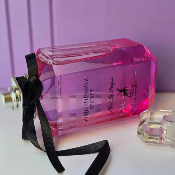 ادکلن زنانه پینک شیمر سکرت (بامبشل) الحمبرا 100 میل - Image 2