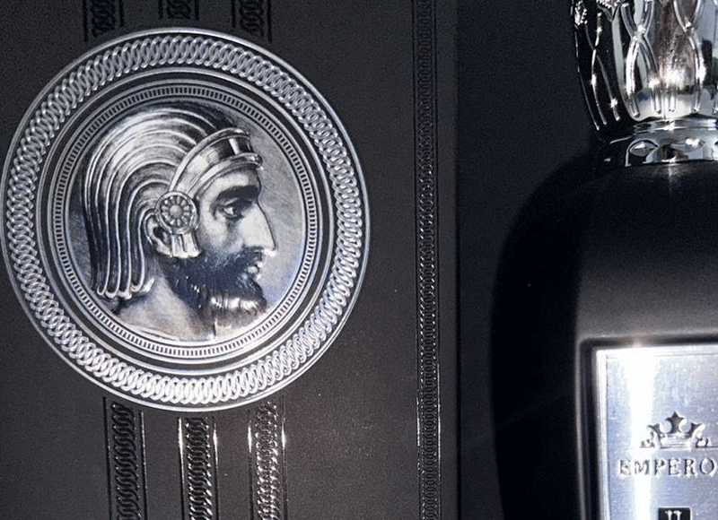 ماندگاری-عطر-داریوش-امپرور