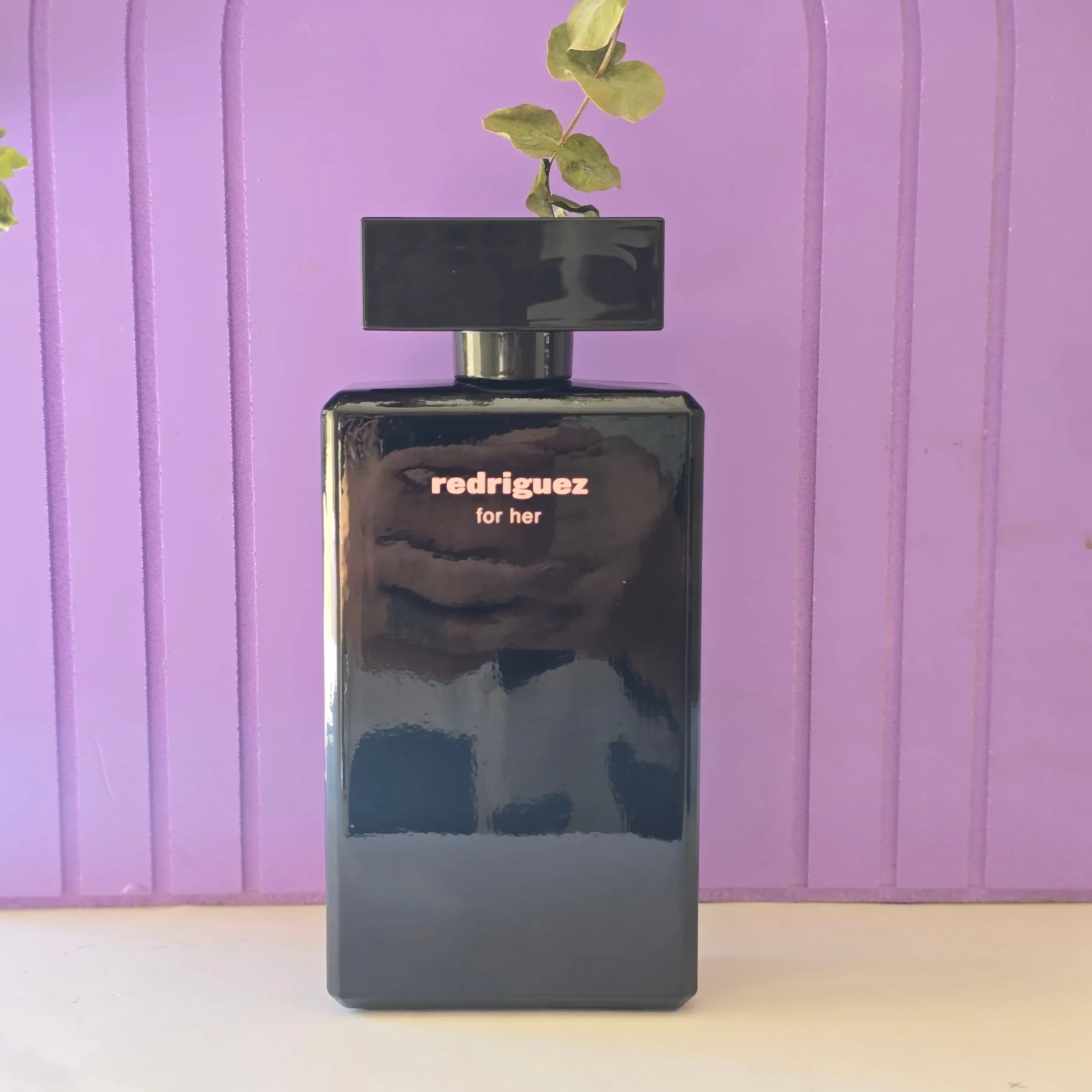 عطر ادکلن زنانه نارسیس رودریگز مشکی (Narciso Rodriguez) فرگرانس 100میل ادکلن زنانه نارسیس رودریگز مشکی فرگرانس 100میل