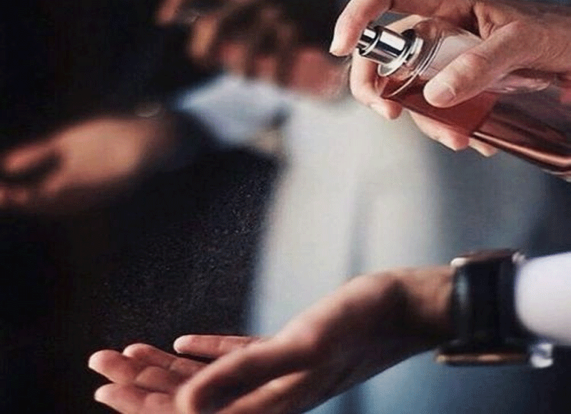 مکان-عطر-اونتوس-آبسولو ونتی