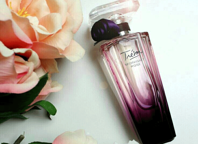 مکان-عطر-لانکوم-میدنایت-رز