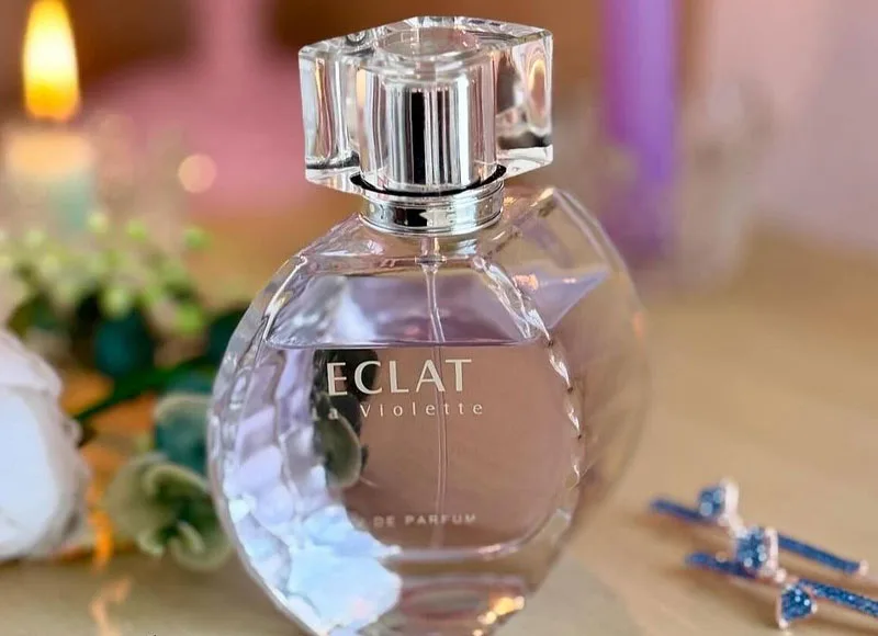 اکلت؛ عطر خنک زنانه مناسب تابستان - خوشبوشو