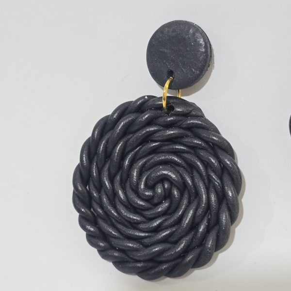 گوشواره پلیمری طرح گیس باف - Image 2