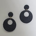 گوشواره پلیمری طرح چرم - Image 3