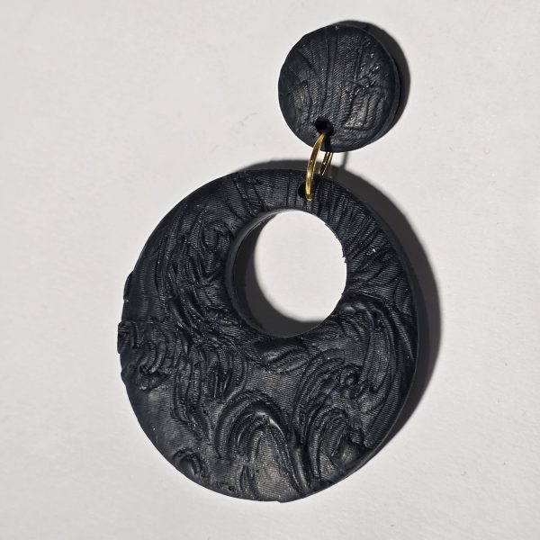 گوشواره پلیمری طرح چرم - Image 2