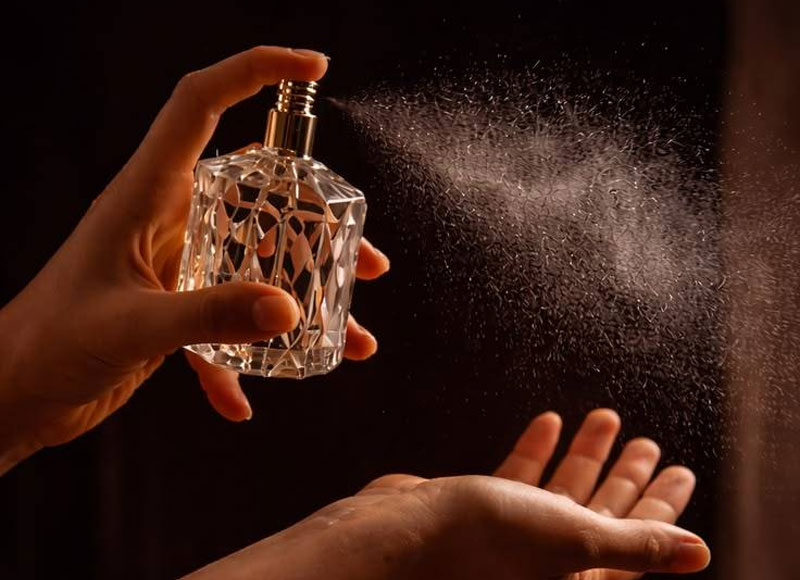 استفاده از برند معتبر عطر و ادکلن - خوشبوشو