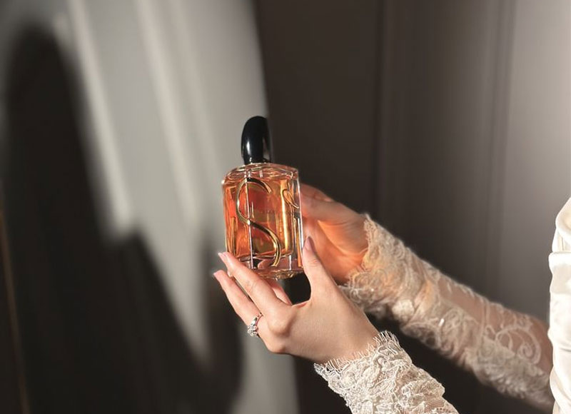 نمونه عطر های مناسب شب خواستگاری - خوشبوشو